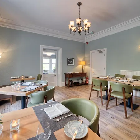 The Leathes Head 3*