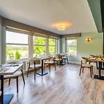 The Leathes Head 3* Borrowdale Valley