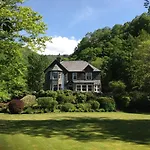 The Leathes Head 3*
