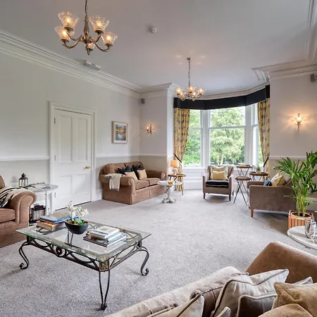 The Leathes Head 3*