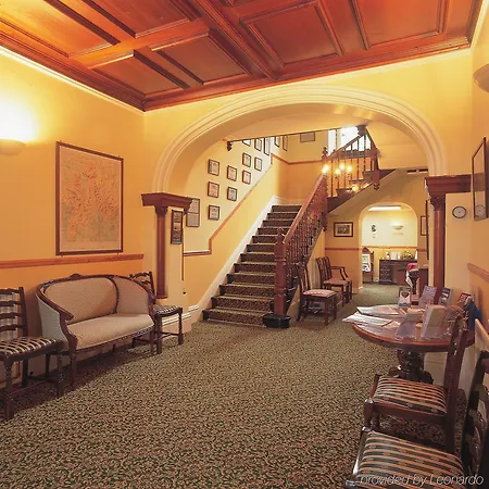 The Leathes Head 3* وادي بوروديل